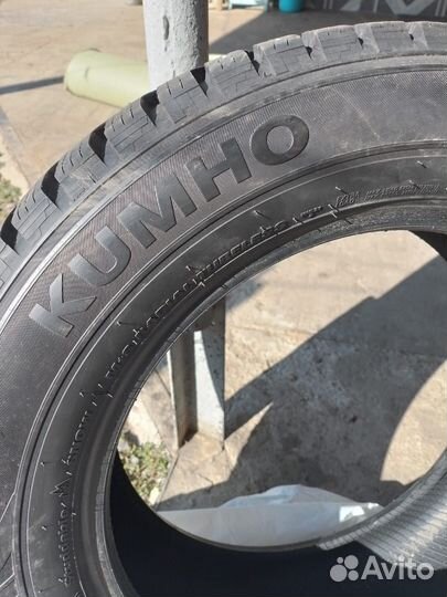 Kumho WinterCraft SUV Ice WS31 225/60 R17 103T