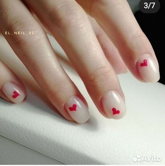 Маникюр педикюр