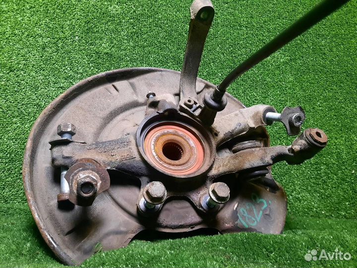 Цапфа задняя левая Mercedes-Benz S500 W220 M113E50