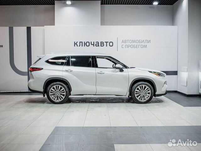 Toyota Highlander 3.5 AT, 2022, 37 км