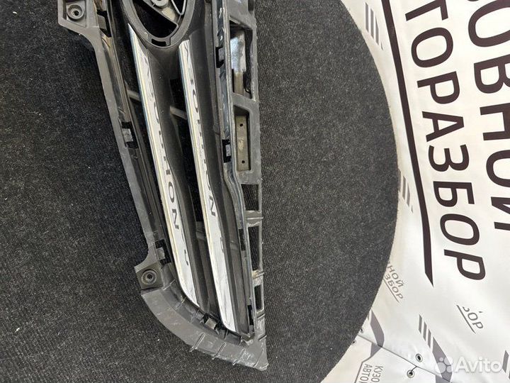 Решетка радиатора Hyundai Solaris 2017