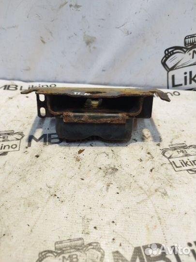 Поддомкратник передний правый Mercedes Gl X164