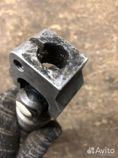 Рулевой карданчик Bmw E90