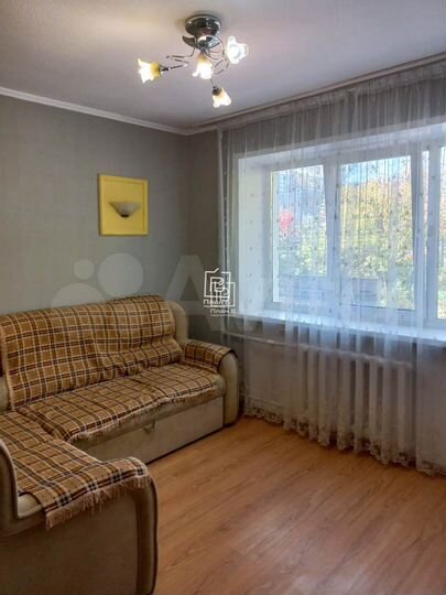 Комната 27,7 м² в 5-к., 2/4 эт.