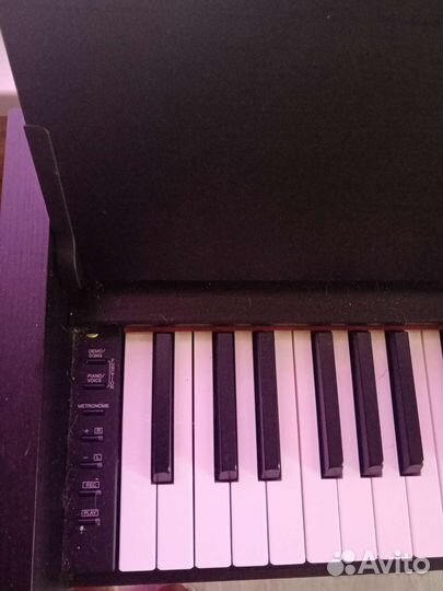 Цифровое пианино yamaha