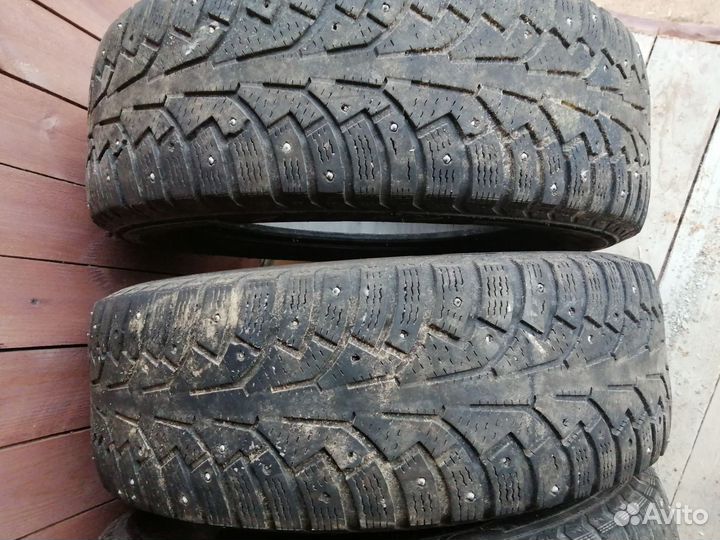 Nordman WR SUV 215/65 R16 102T