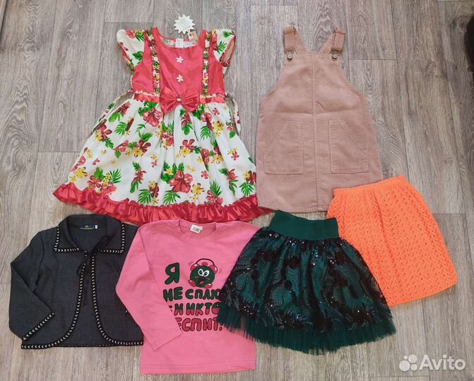 Одежда для девочки пакетом 116 122 на 5-7 лет