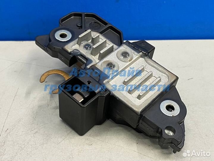 Реле-регулятор генератора Вольво фш4 фм4