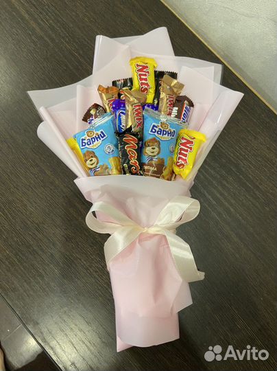 Вкусный букет из конфет, сладкий подарок