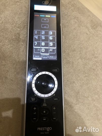 Универсальный пульт Philips SRU9600