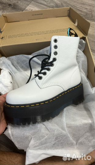 Dr Martens ботинки 1460 Pascal Max белые