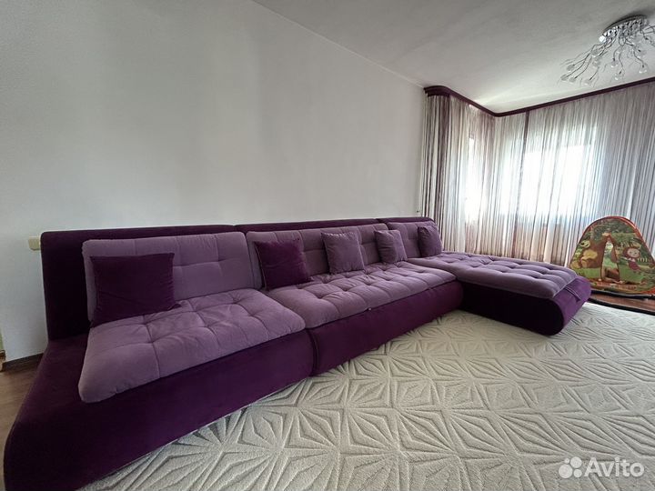 Большой угловой диван бу