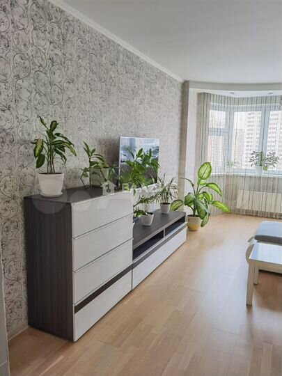 3-к. квартира, 79,7 м², 10/17 эт.