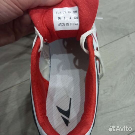 Роликовые кроссовки 4 колеса