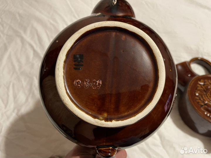 Кувшин и чайник