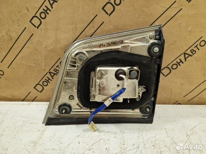 Фонарь левый Lexus Lx 2