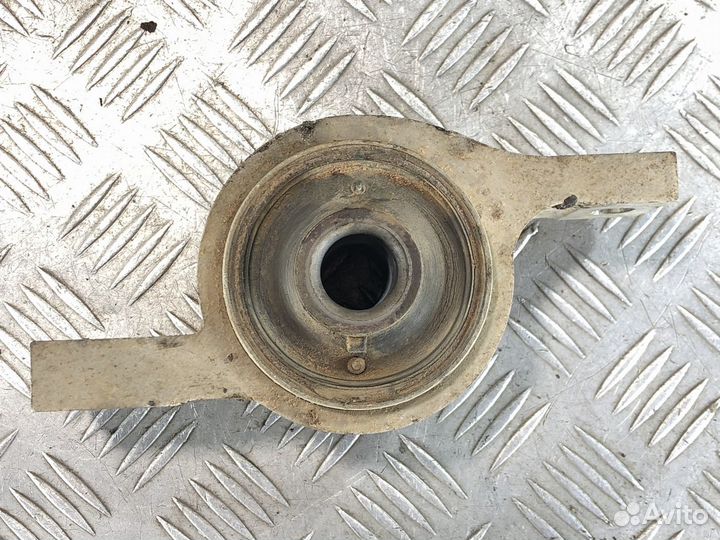 Сайлентблок Lexus Gs 2005 2011