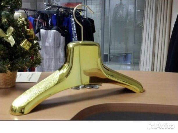 Вешалки плечики