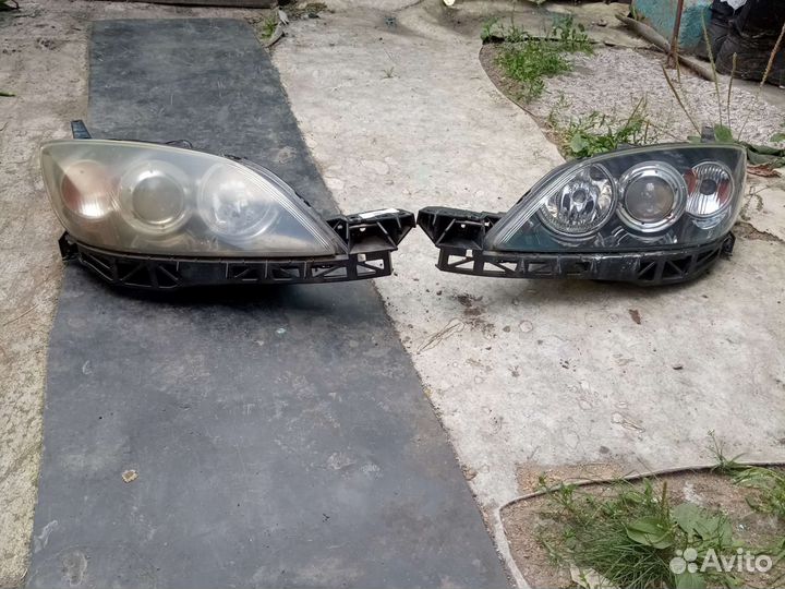 Фары передние на mazda axela bk3p