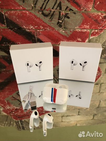 Беспроводные наушники AirPod's