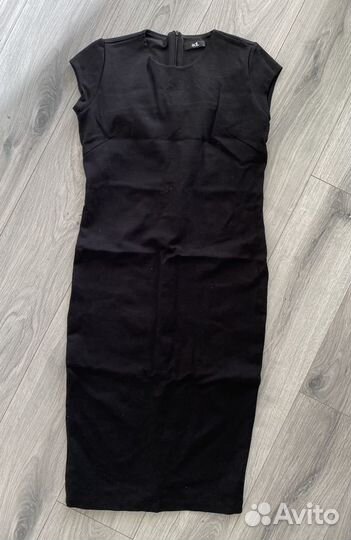 Платье-футляр размер L черное