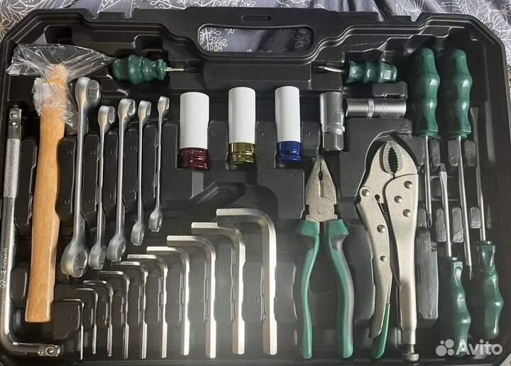 Набор инструментов 142 предмета новый