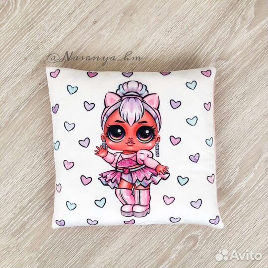 Детская декоративная подушка Куколка Лол