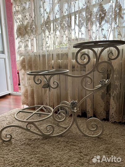 Подставка для тортов