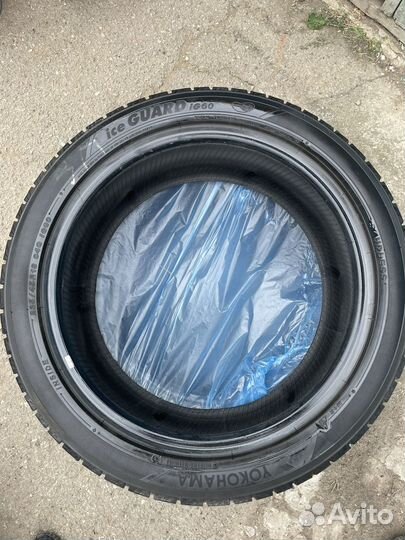 Yokohama 104ZR 2.25/35 R18 19