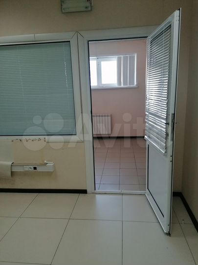 Офис 900 м²