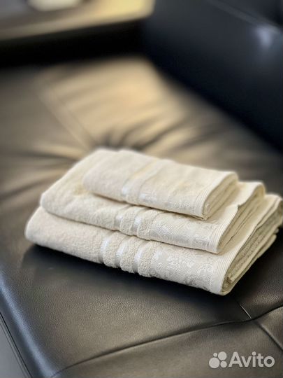 Махровые полотенца новые