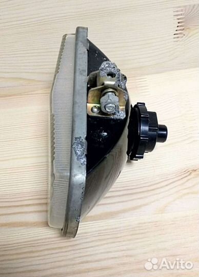 Фара противотуманная