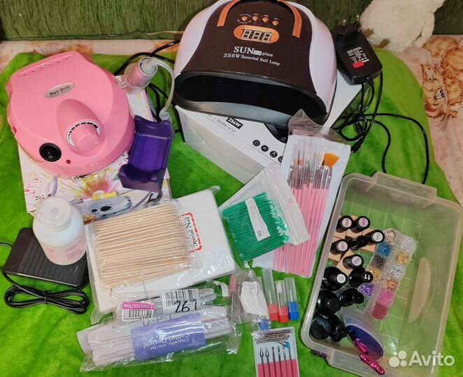 Аппарат для маникюра, лампа для маникюра, и т.д