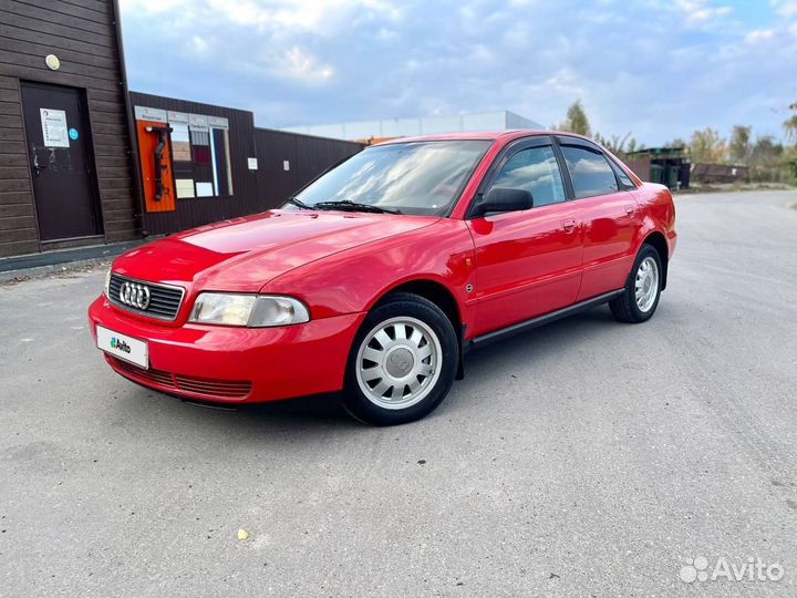 Audi A4 1.8 МТ, 1997, 282 000 км