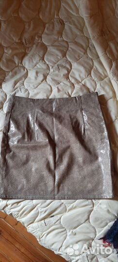 Юбки мини из кожи новые