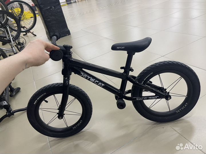 Беговел, велосипед