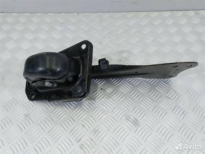 1K0505225H Рычаг задний левый Skoda Superb