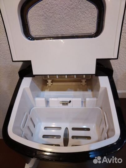 Ледогенератор Hurakan