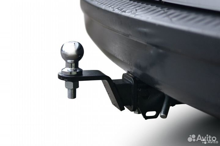 Фаркоп LADA Largus с 2012 - съемный квадрат