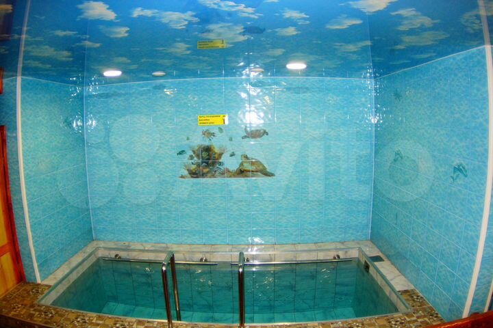 Коттедж 470 м² на участке 6 сот.