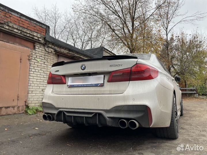 Спойлер крышки багажника BMW G30 V-optic