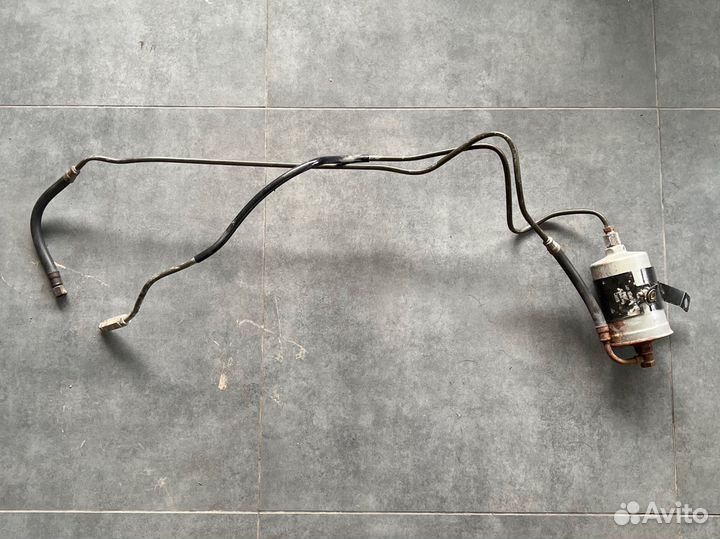 Трубка топливная Audi a6/ 100 c4