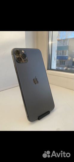 iPhone 11 Pro Max, 64 ГБ