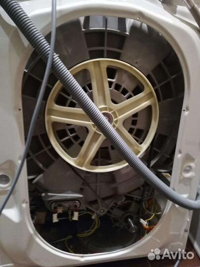 Ремонт стиральных машин и холодильников