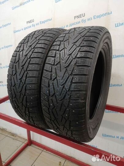 Nokian Tyres Hakkapeliitta 7 215/60 R16 99T