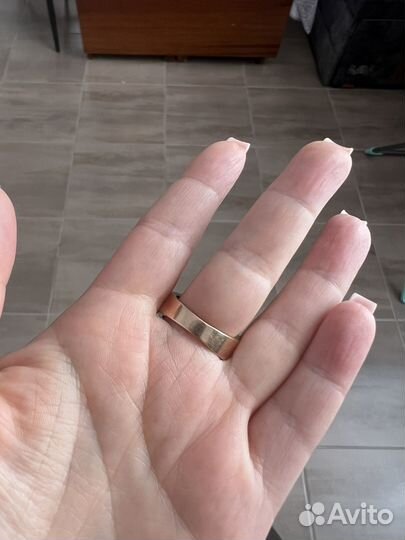Мужской золотой перстень