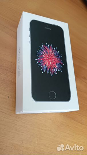 iPhone SE, Space Gray, 32GB