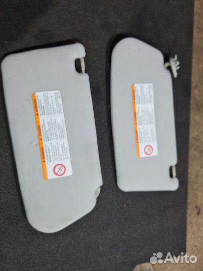 Козырек солнцезащитный Mitsubishi Lancer 9 4G18