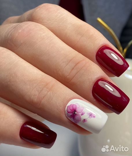 Маникюр, педикюр Smart, Golden Trace