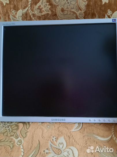 Продам монитор Samsung Syncmaster 940n